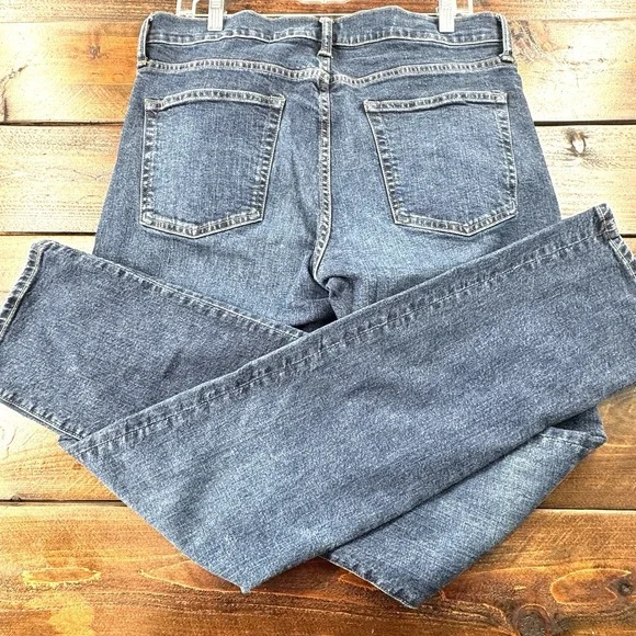 J.Crew 770 Straight Men's 33 Med‎ Wash Stretch Denim Jeans Classic Act 34" Waist - Picture 9 of 12